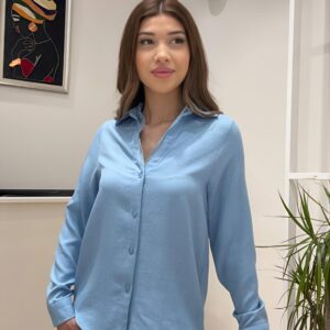 Chemise Bleu Ciel à Détail Dentelle