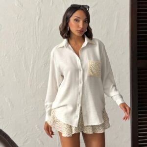 Chemise Beige avec Poche Crochetée